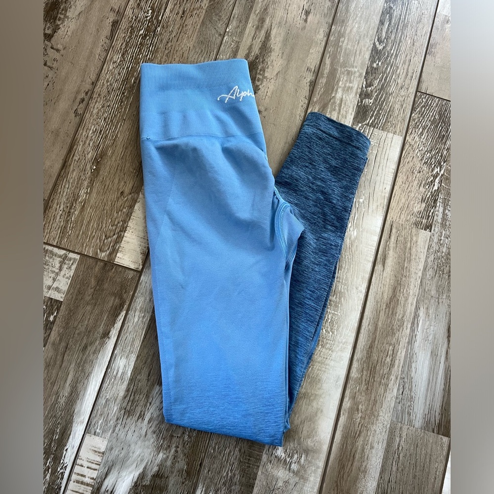 Women’s Alphalete leggings